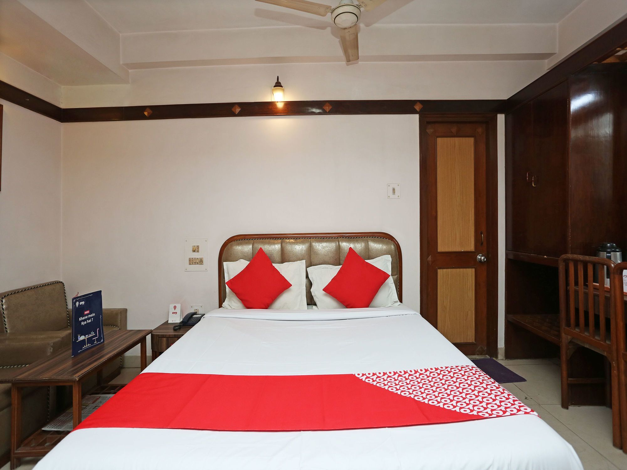Hotel Amrit Regency กูวาฮาติ ภายนอก รูปภาพ